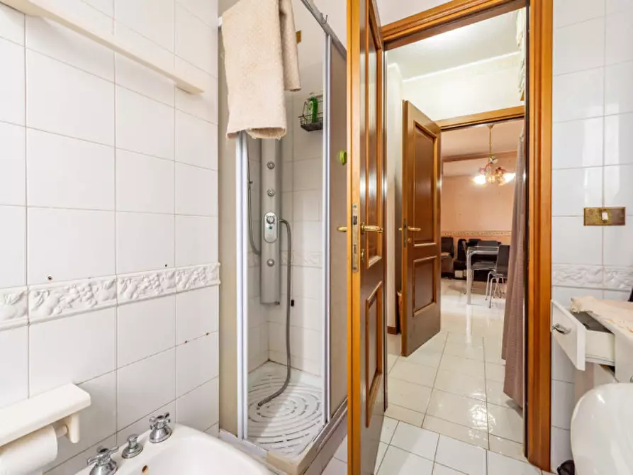 Immagine 16 di Appartamento in vendita  a Roma