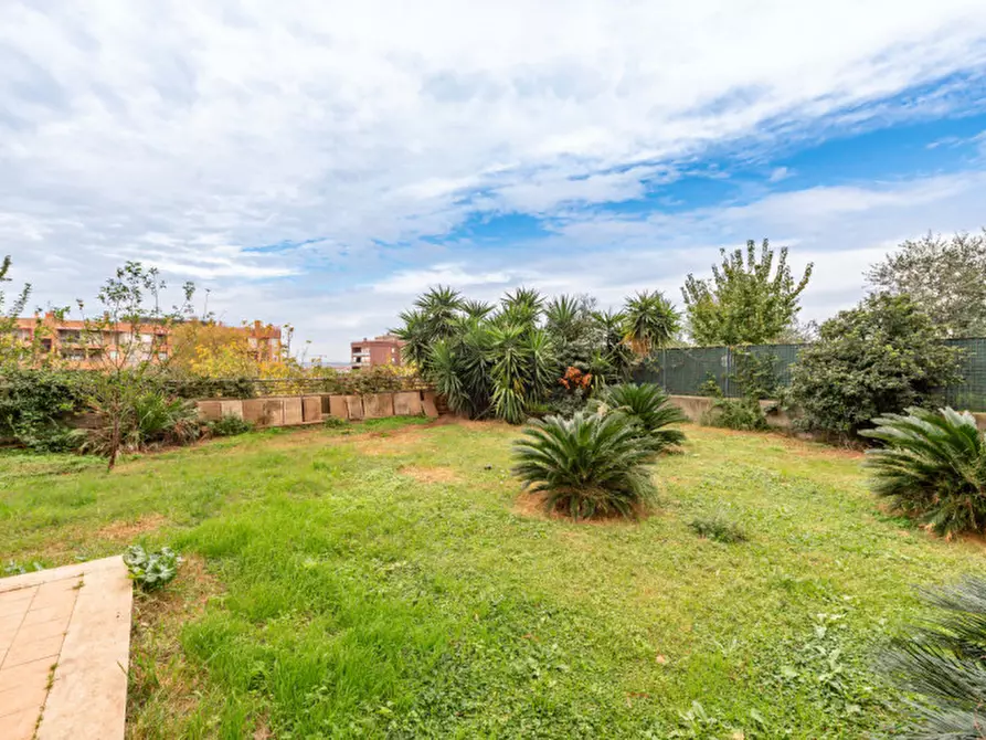 Immagine 22 di Appartamento in vendita  a Roma