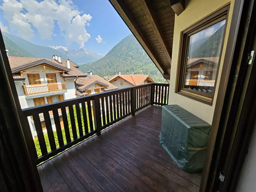 Immagine 3 di Appartamento in vendita  in Strada al Molino, n.8 a Ossana