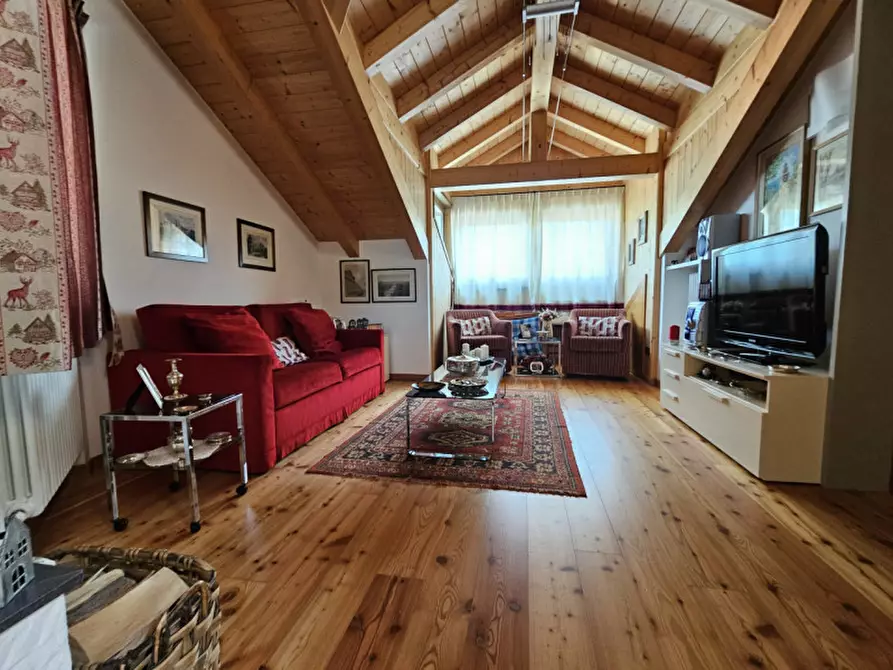 Immagine 6 di Appartamento in vendita  in Strada al Molino, n.8 a Ossana