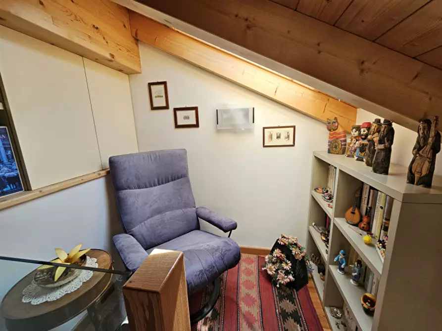 Immagine 15 di Appartamento in vendita  in Strada al Molino, n.8 a Ossana