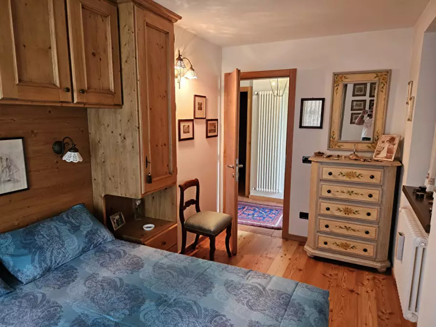 Immagine 19 di Appartamento in vendita  in Strada al Molino, n.8 a Ossana