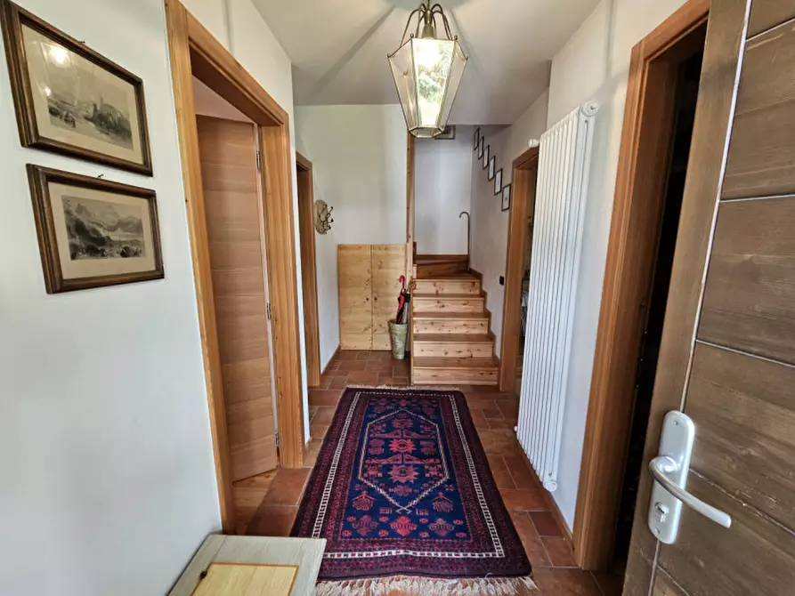 Immagine 24 di Appartamento in vendita  in Strada al Molino, n.8 a Ossana