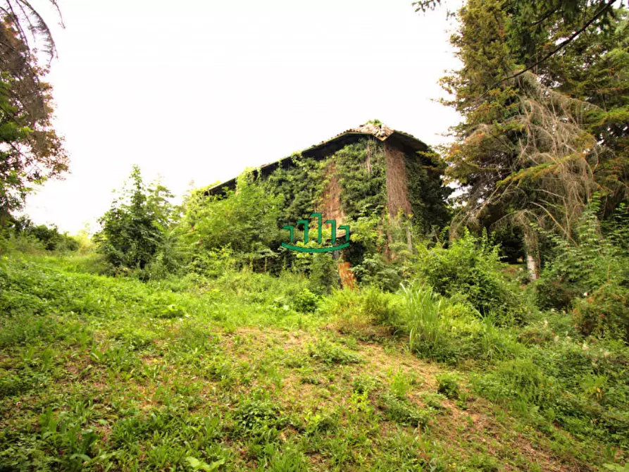 Immagine 12 di Rustico / casale in vendita  in Via Schwaitzer a Monte San Pietro