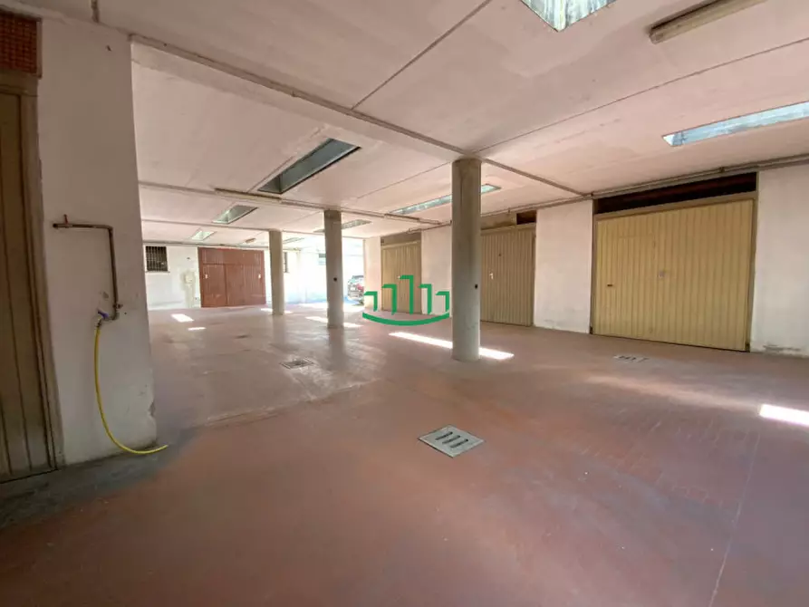 Immagine 8 di Magazzino in vendita  in Via Roma a San Lazzaro Di Savena