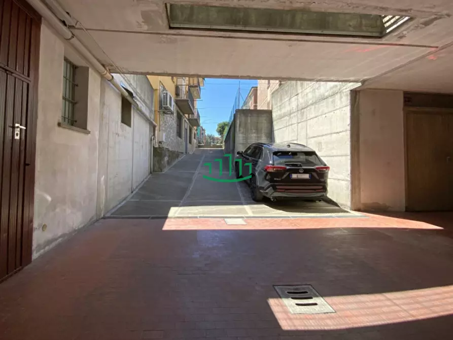 Immagine 9 di Magazzino in vendita  in Via Roma a San Lazzaro Di Savena