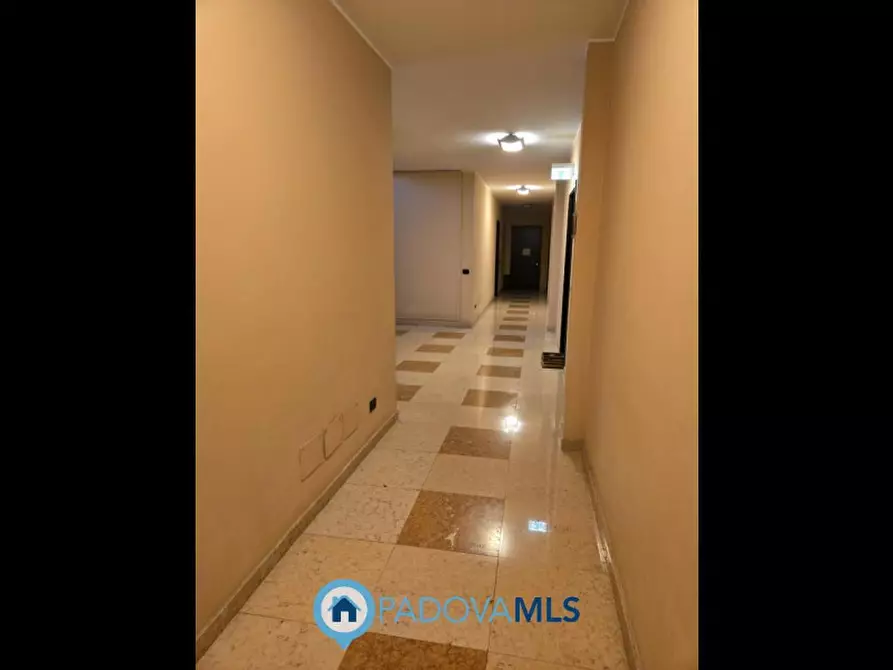 Immagine 9 di Ufficio in vendita  in Via Germania a Vigonza