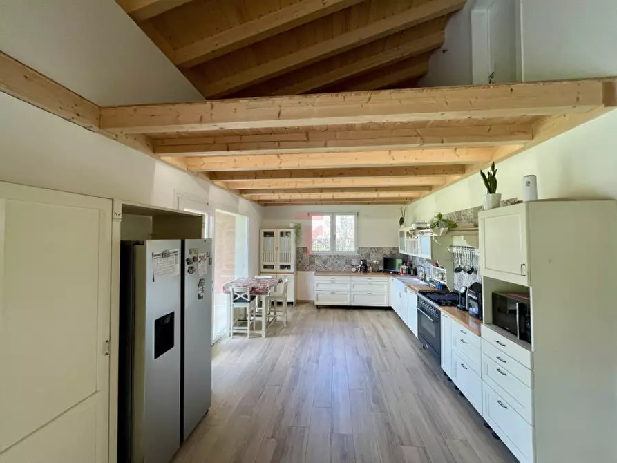 Immagine 6 di Villa in vendita  in Via 2 Giugno a Legnaro