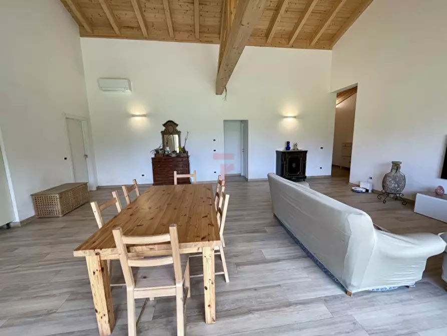 Immagine 9 di Villa in vendita  in Via 2 Giugno a Legnaro