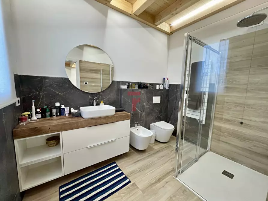 Immagine 10 di Villa in vendita  in Via 2 Giugno a Legnaro