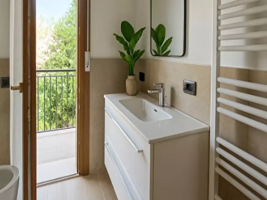 Immagine 5 di Appartamento in vendita  a Abano Terme