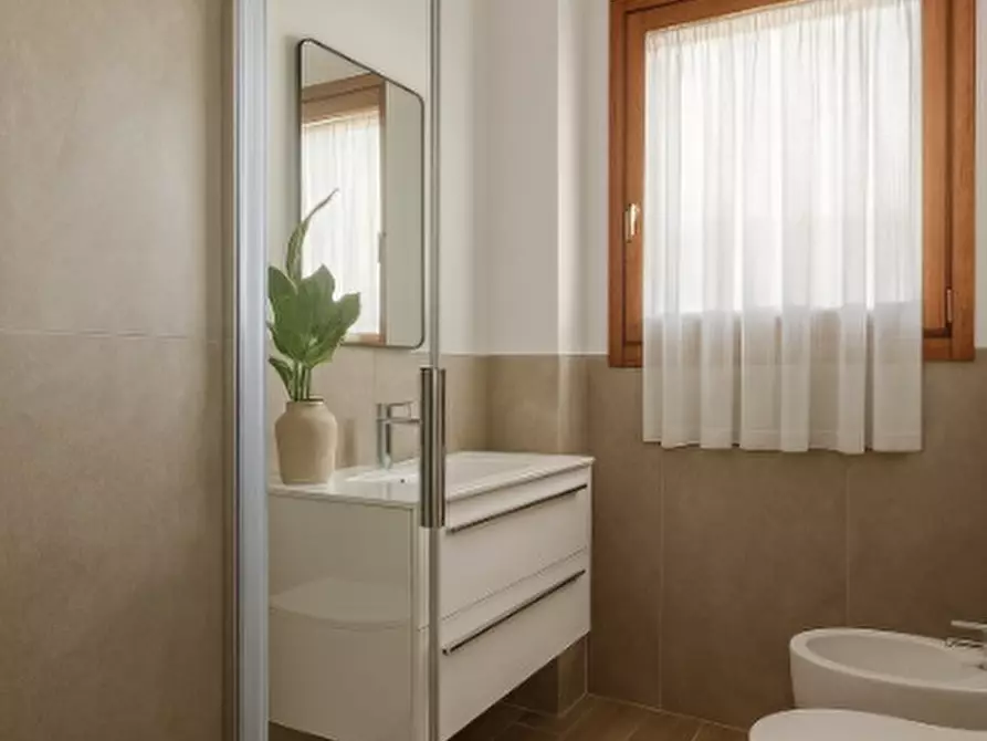 Immagine 6 di Appartamento in vendita  a Abano Terme