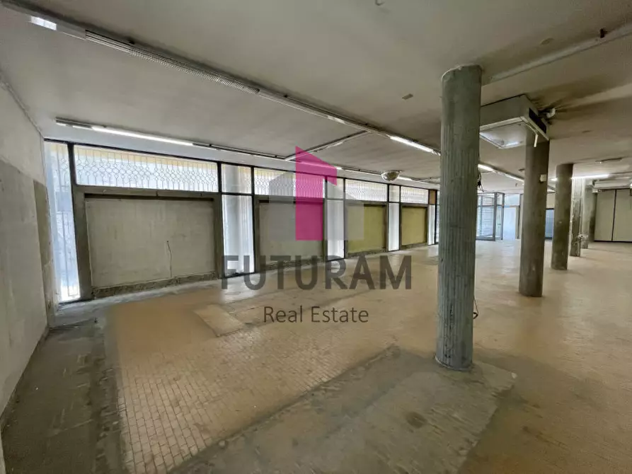 Immagine 20 di Negozio in affitto  in via nazionale 1 a Mira