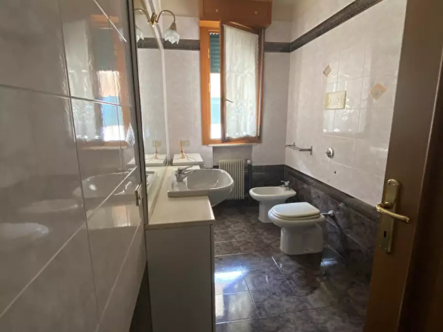 Immagine 8 di Appartamento in vendita  in Via Alessandro Volta a Montegrotto Terme