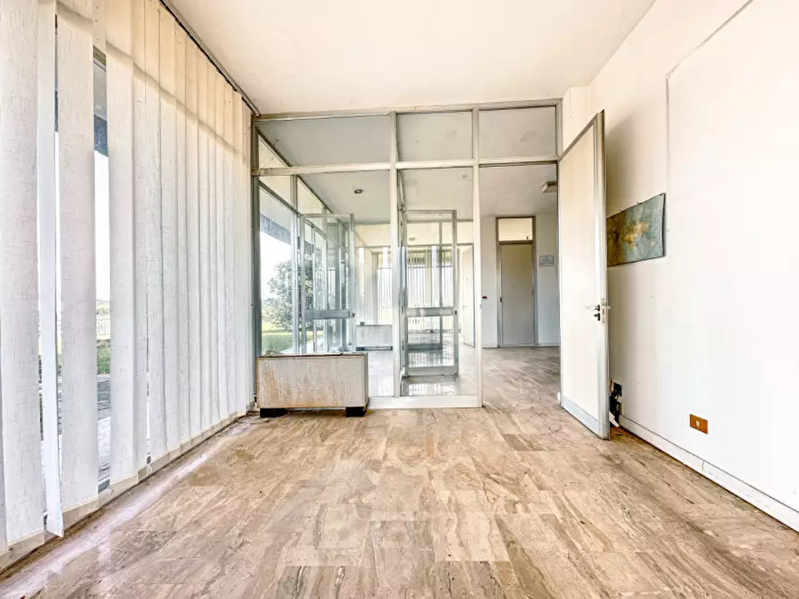 Immagine 4 di Appartamento in vendita  in Via Giacomo Matteotti, 155 a Prato Sesia