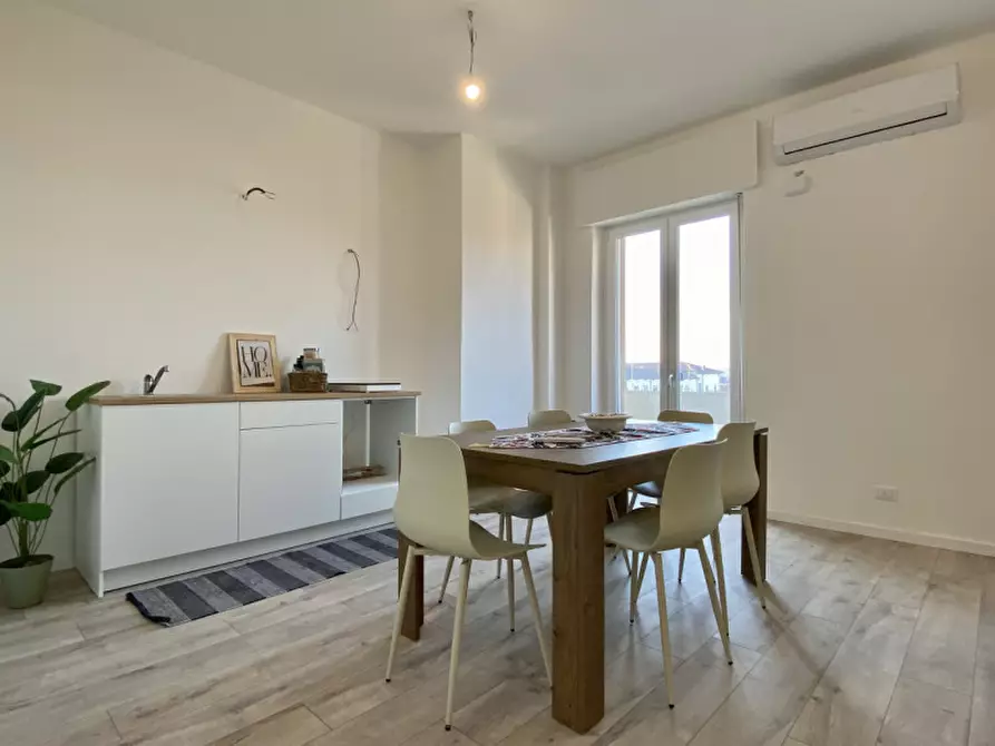 Immagine 8 di Appartamento in vendita  in Via Torquato Tasso, 2 a Vicenza