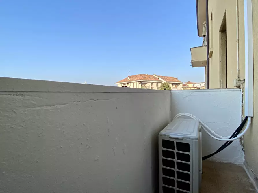 Immagine 9 di Appartamento in vendita  in Via Torquato Tasso, 2 a Vicenza