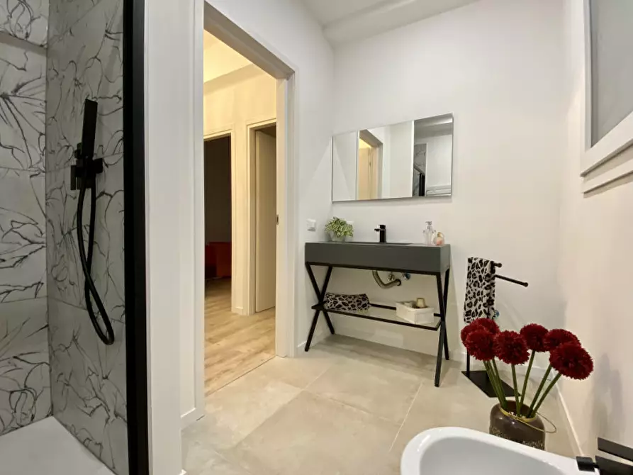 Immagine 11 di Appartamento in vendita  in Via Torquato Tasso, 2 a Vicenza