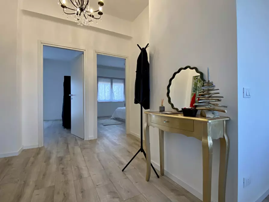 Immagine 11 di Appartamento in vendita  in Via Torquato Tasso, 2 a Vicenza