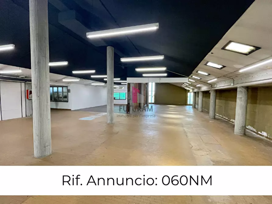 Immagine 1 di Negozio in affitto  in via nazionale 1 a Mira