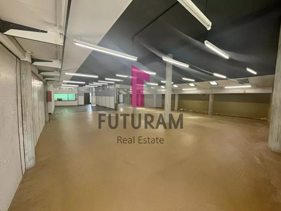 Immagine 2 di Negozio in affitto  in via nazionale 1 a Mira