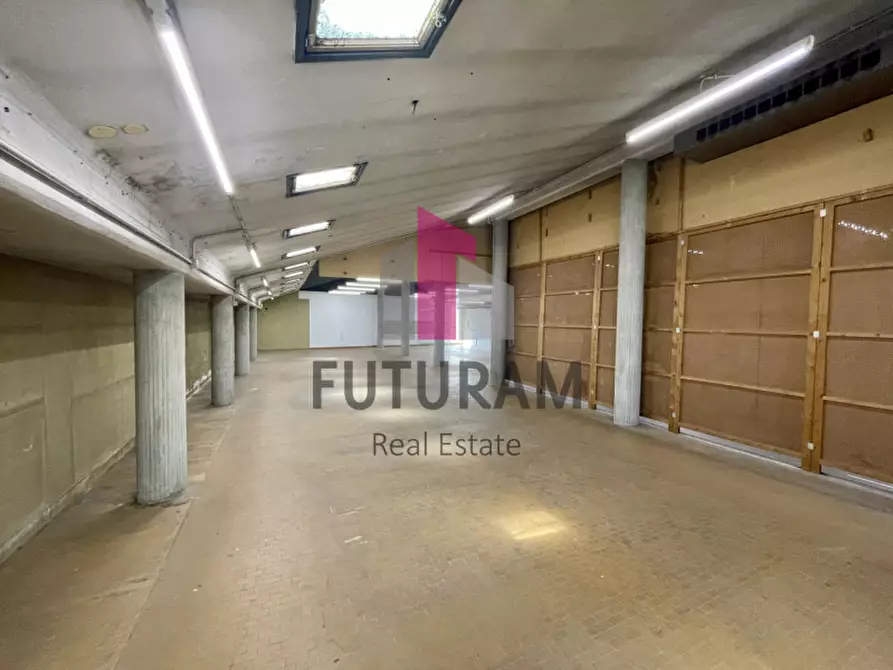 Immagine 7 di Negozio in affitto  in via nazionale 1 a Mira