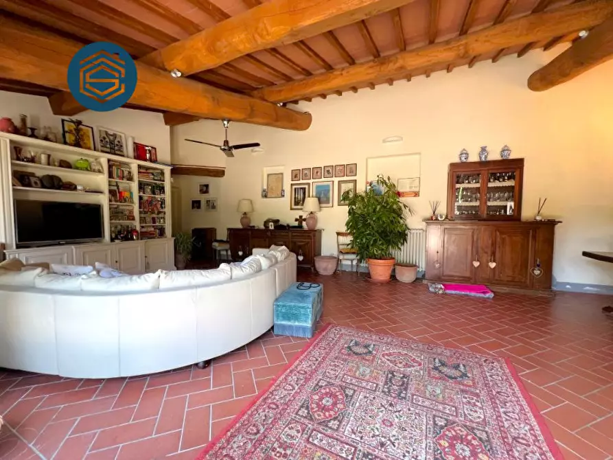 Immagine 9 di Rustico / casale in vendita  in VIA FORNELLO 95 a Campi Bisenzio