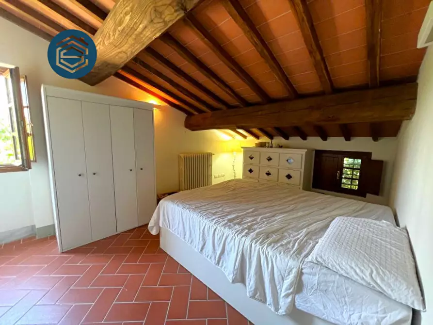 Immagine 22 di Rustico / casale in vendita  in VIA FORNELLO 95 a Campi Bisenzio