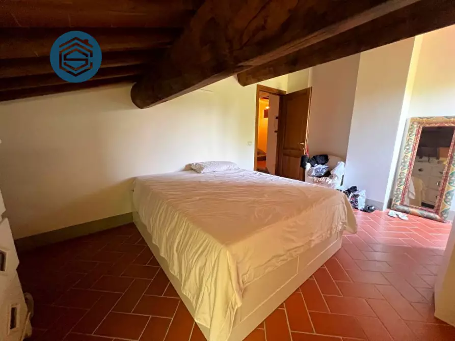 Immagine 24 di Rustico / casale in vendita  in VIA FORNELLO 95 a Campi Bisenzio