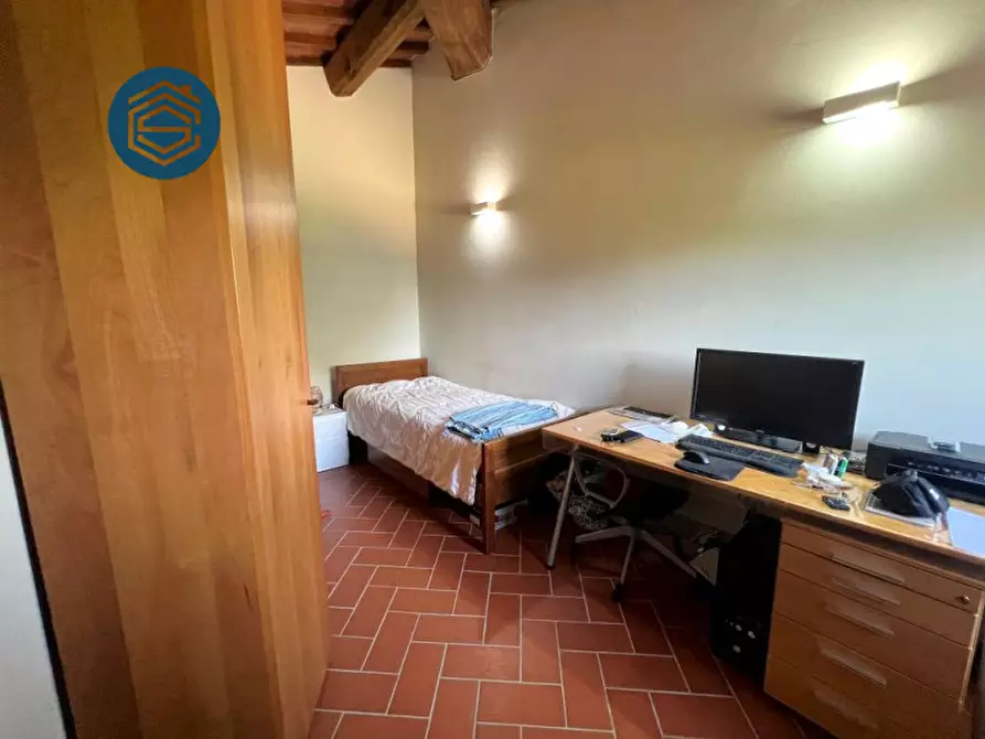 Immagine 27 di Rustico / casale in vendita  in VIA FORNELLO 95 a Campi Bisenzio
