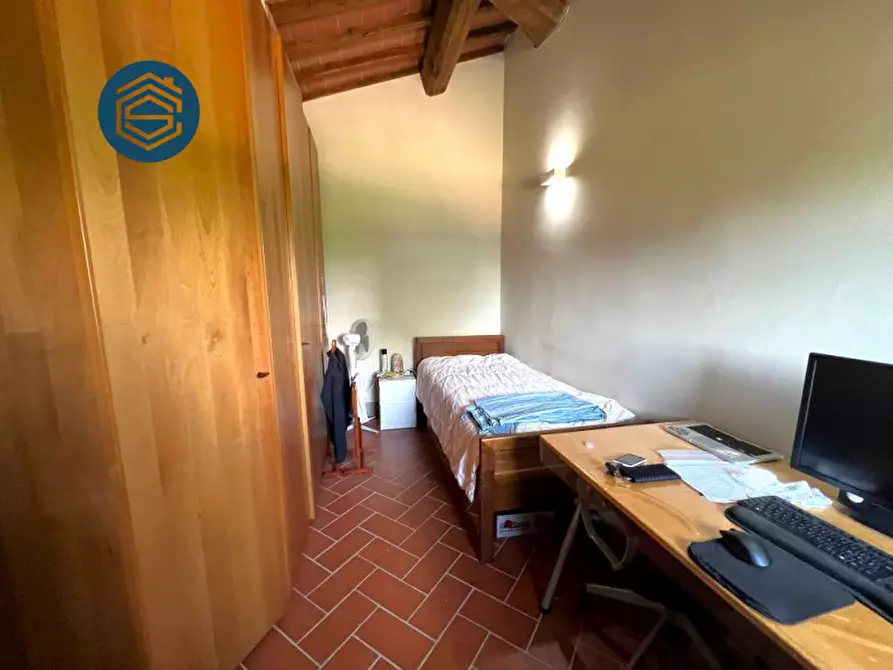 Immagine 28 di Rustico / casale in vendita  in VIA FORNELLO 95 a Campi Bisenzio