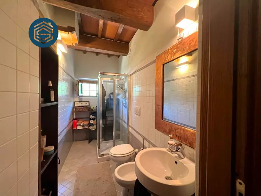 Immagine 35 di Rustico / casale in vendita  in VIA FORNELLO 95 a Campi Bisenzio