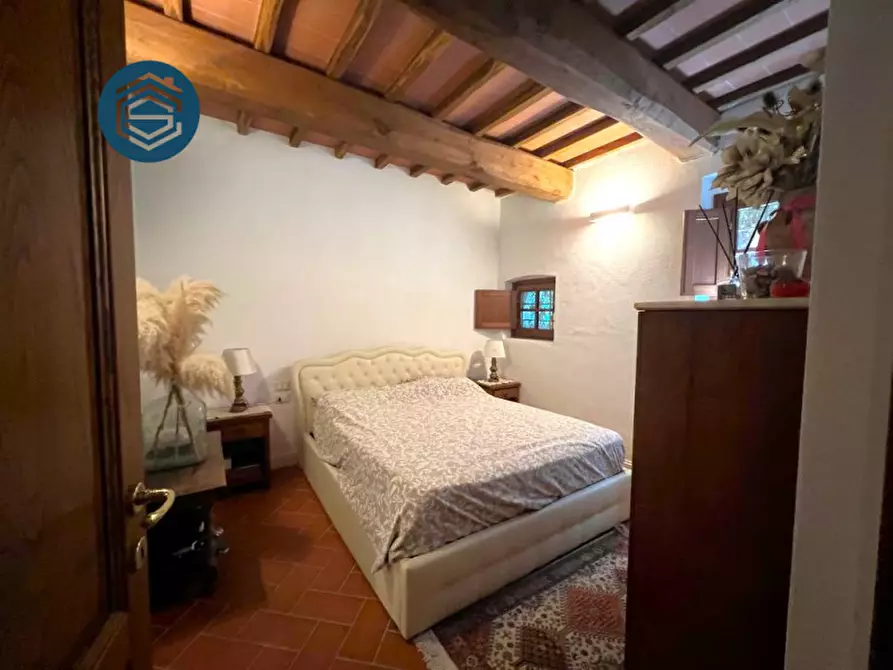 Immagine 36 di Rustico / casale in vendita  in VIA FORNELLO 95 a Campi Bisenzio