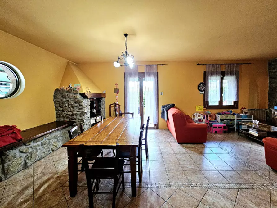 Immagine 6 di Casa bifamiliare in vendita  in VIA PRIMO LEVI a Solesino