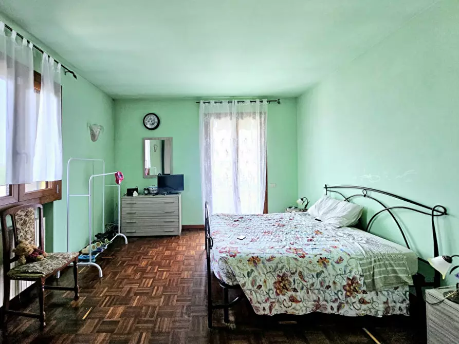 Immagine 13 di Casa bifamiliare in vendita  in VIA PRIMO LEVI a Solesino