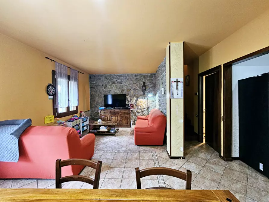 Immagine 18 di Casa bifamiliare in vendita  in VIA PRIMO LEVI a Solesino