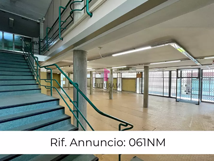 Immagine 1 di Negozio in affitto  in via nazionale 1 a Mira