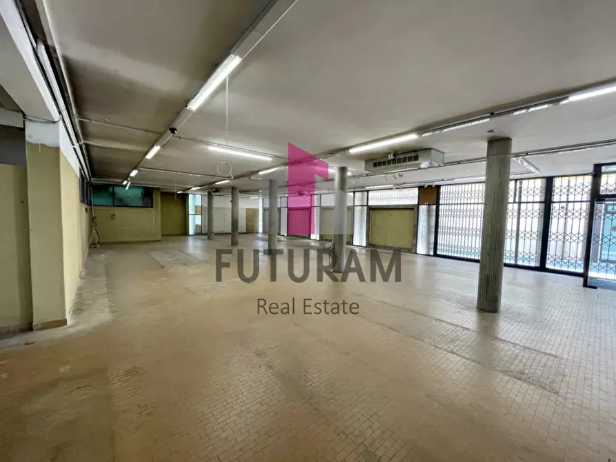 Immagine 14 di Negozio in affitto  in via nazionale 1 a Mira