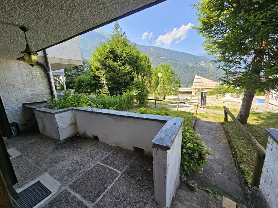 Immagine 10 di Appartamento in vendita  in Str. di Vòlta Bèla, n. 15 a Commezzadura