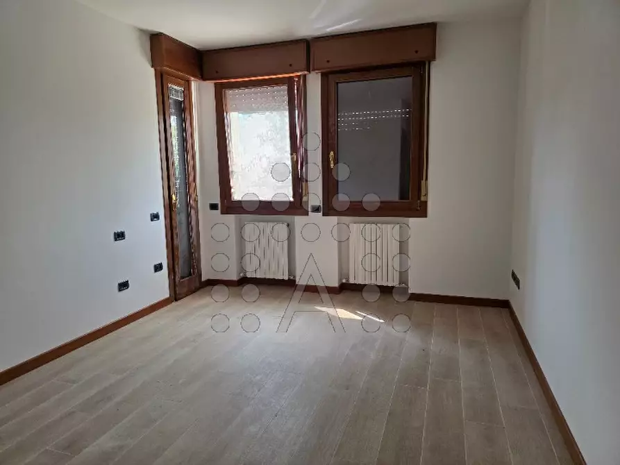 Immagine 6 di Appartamento in vendita  a Abano Terme