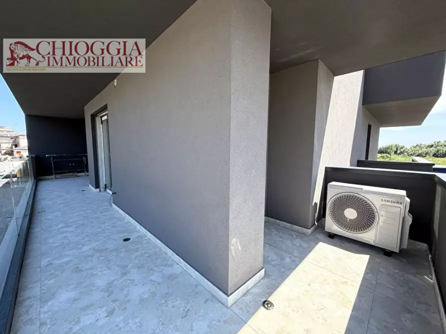 Immagine 24 di Casa quadrifamiliare in vendita  in Viale Mediterraneo a Chioggia