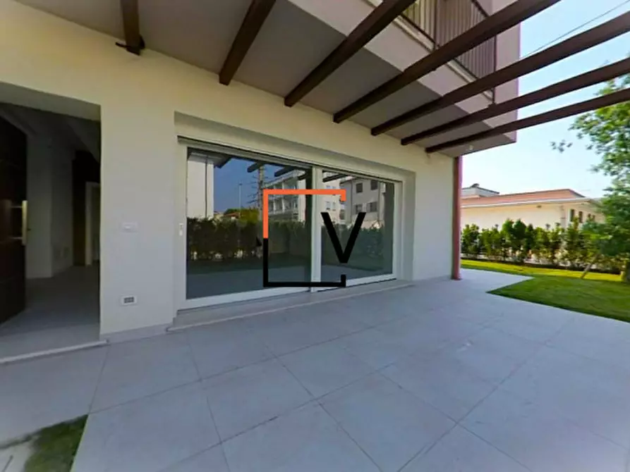 Immagine 4 di Casa bifamiliare in vendita  in Via Francesco Barbiero a Mogliano Veneto