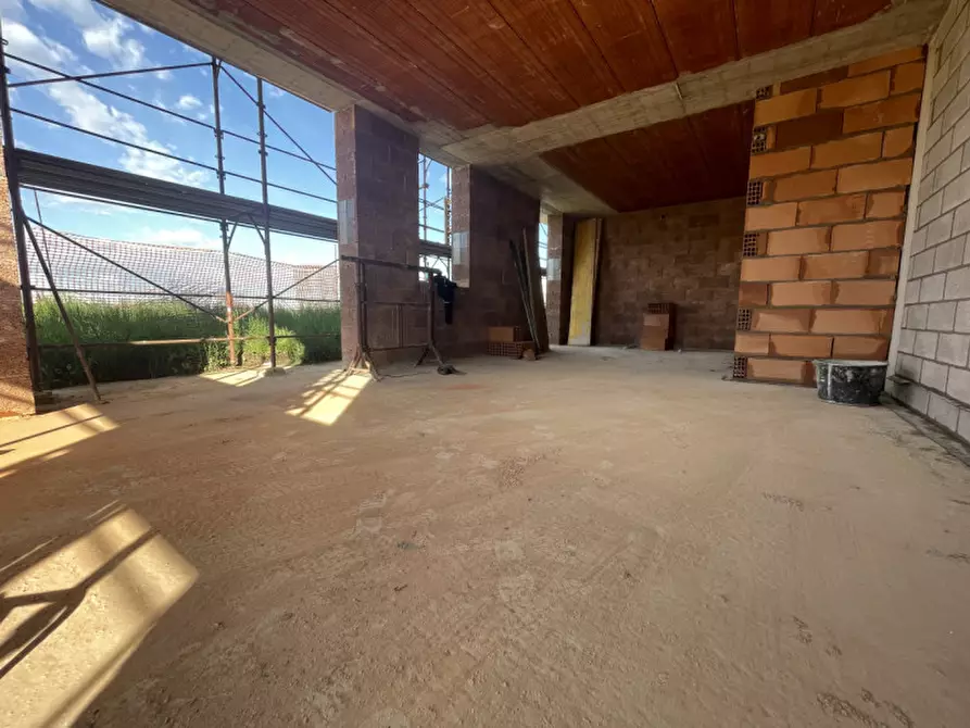 Immagine 1 di Casa quadrifamiliare in vendita  in Via Roma a Rubano