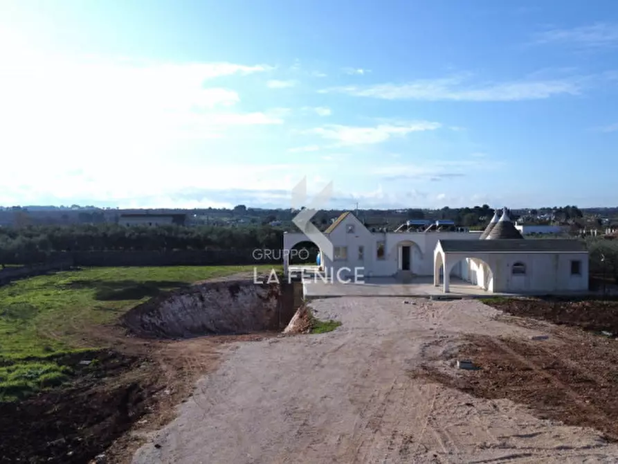 Immagine 1 di Rustico / casale in vendita  in Strada Martina Franca - Alberobello a Martina Franca