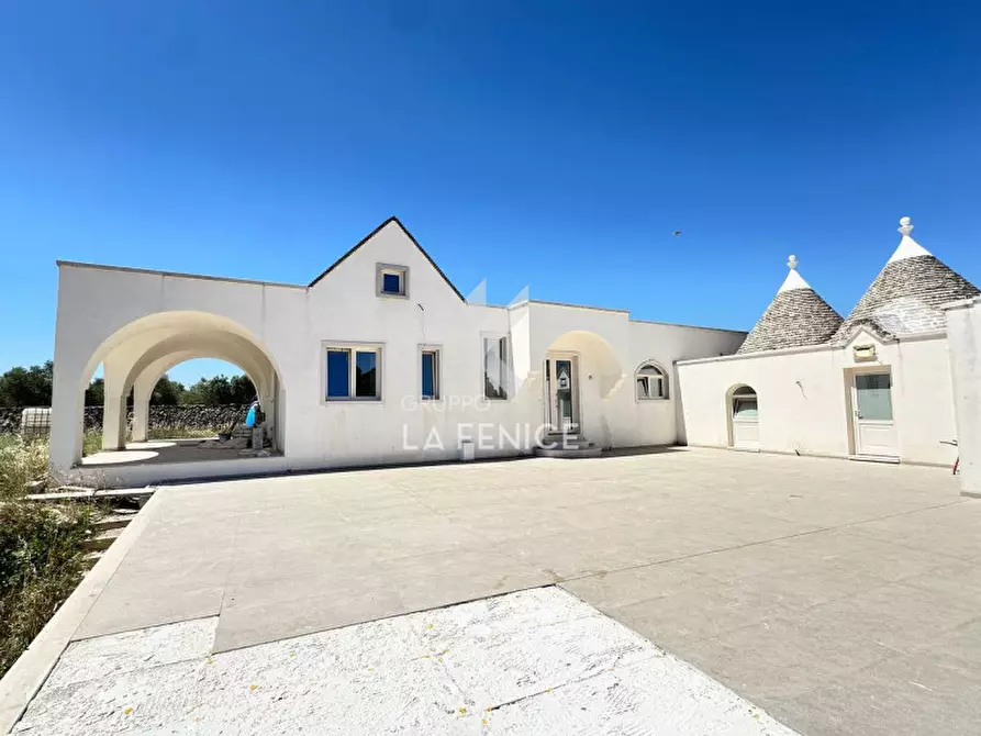 Immagine 2 di Rustico / casale in vendita  in Strada Martina Franca - Alberobello a Martina Franca