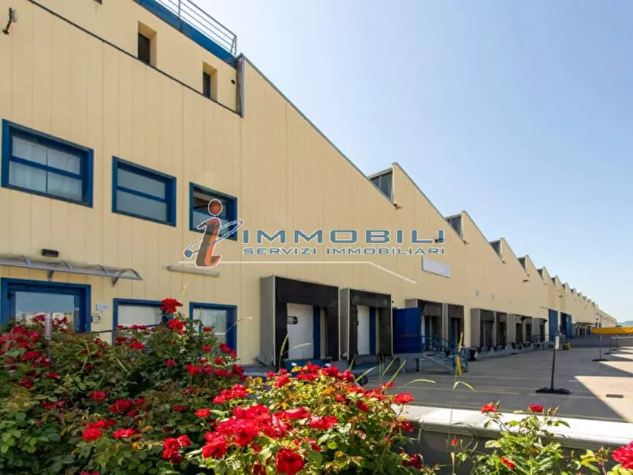 Immagine 2 di Magazzino in affitto  in VIA COLLODI a Calderara Di Reno