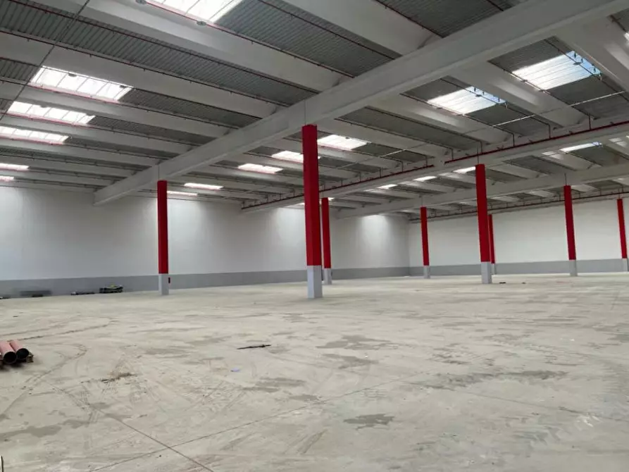 Immagine 20 di Laboratorio in affitto  in VIA MONASTERO a Oppeano