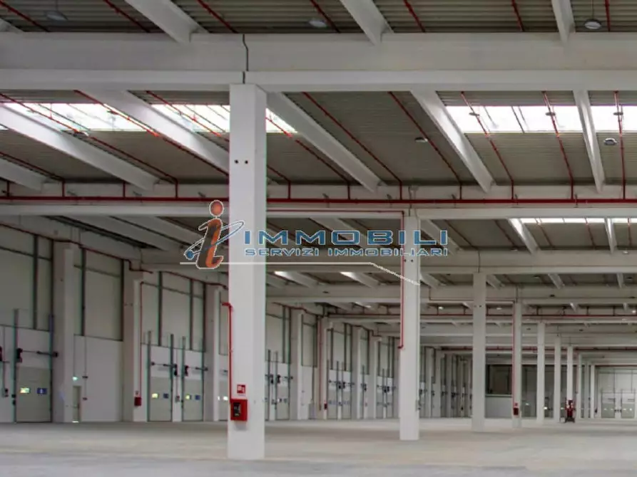 Immagine 3 di Capannone industriale in affitto  in VIA EMILIA a Sordio