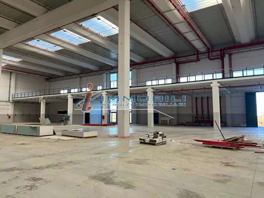 Immagine 9 di Capannone industriale in affitto  in VIA ROMA a Sulbiate