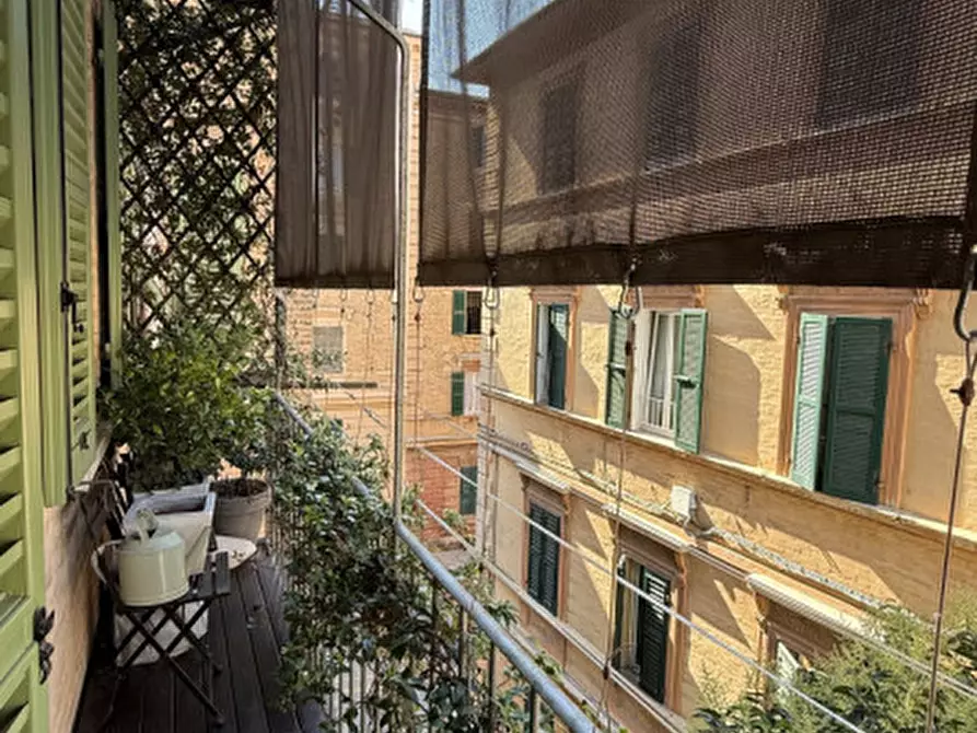 Immagine 4 di Appartamento in vendita  a Ancona